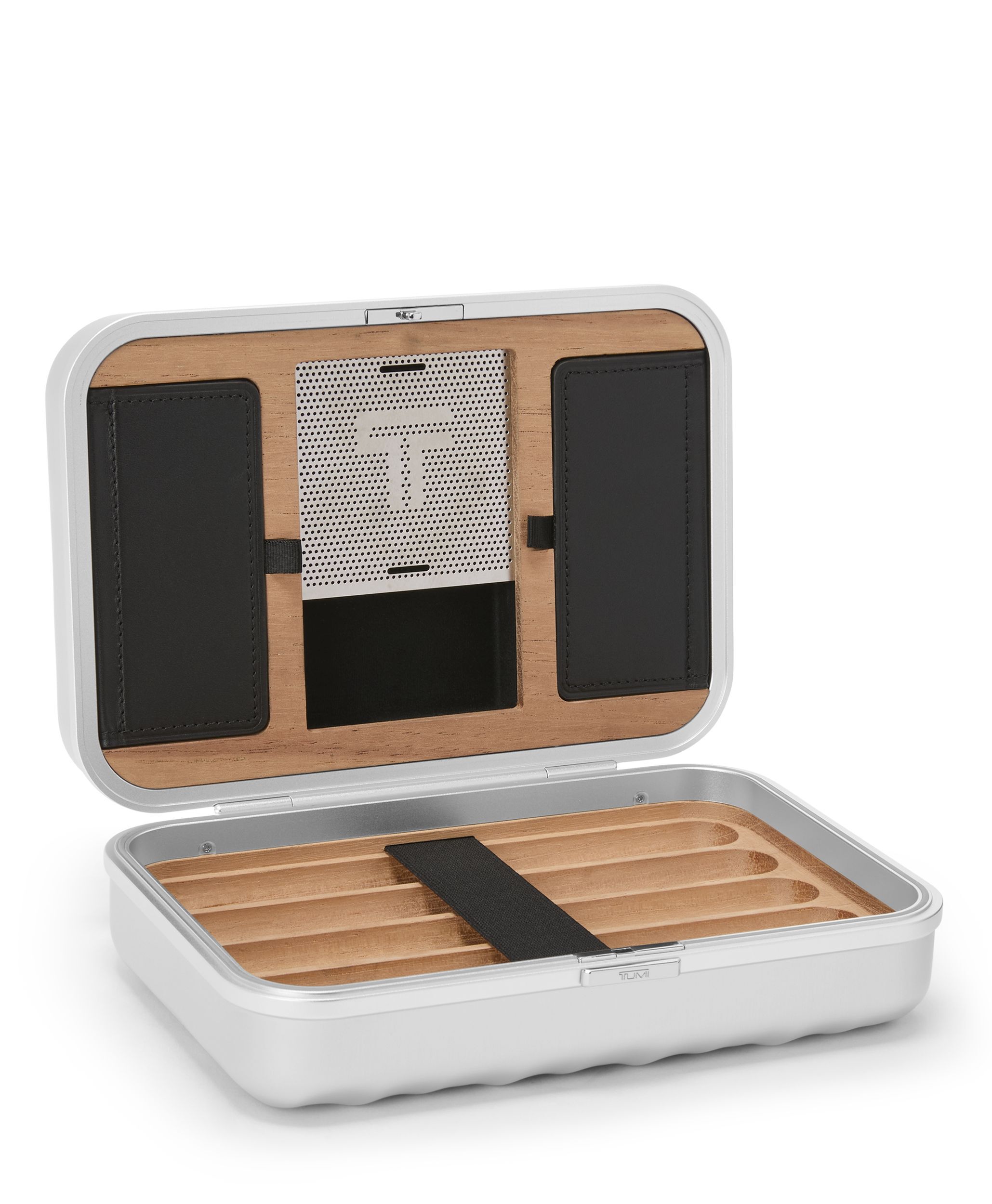 19 Degree Aluminum Cigar Case in Silver TUMI HK