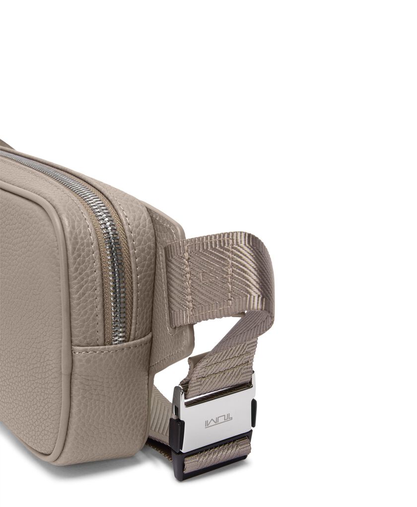 TURIN Nicolo Sling  hi-res | TUMI