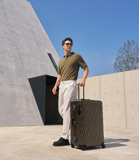19 DEGREE ALUMINUM 長途寄艙旅行箱  lifestyle | TUMI