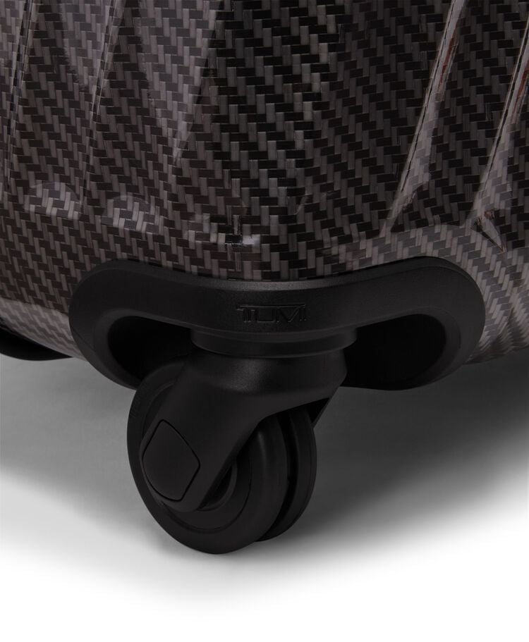 Tumi 19 DEGREE LITE EXTENDED TRIP P/C hi-res | TUMI