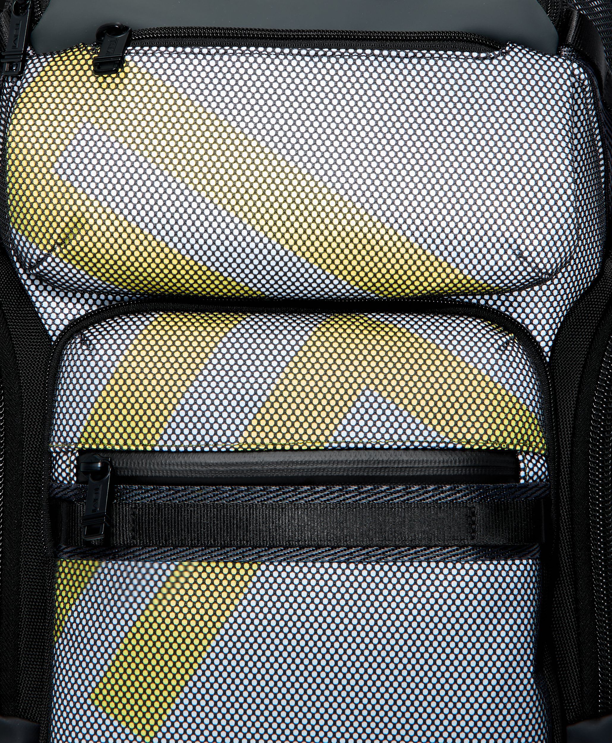 ALPHA BRAVO Nomadic Backpack in REFLECTIVE T | TUMI HK