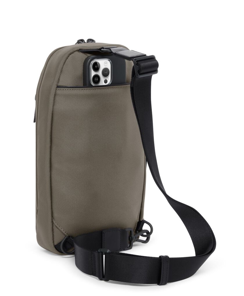 TUMI ALPHA 單肩背囊  hi-res | TUMI