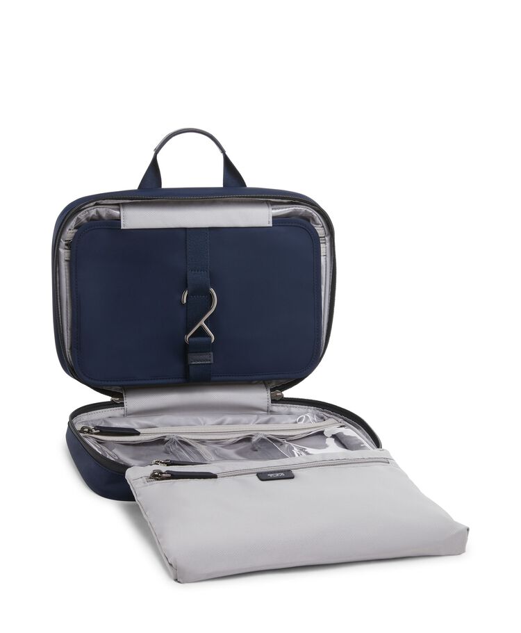 VOYAGEUR Madeline Cosmetic hi-res | TUMI