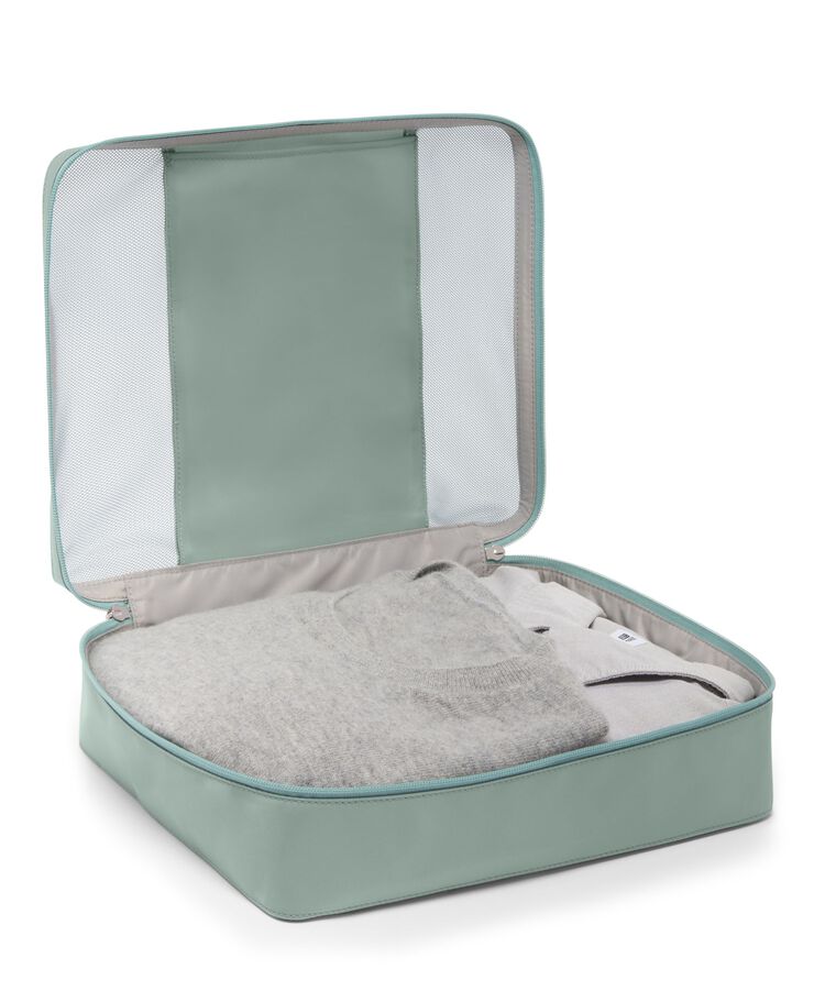 TRAVEL ACCESSORY 中號旅行收納袋  hi-res | TUMI