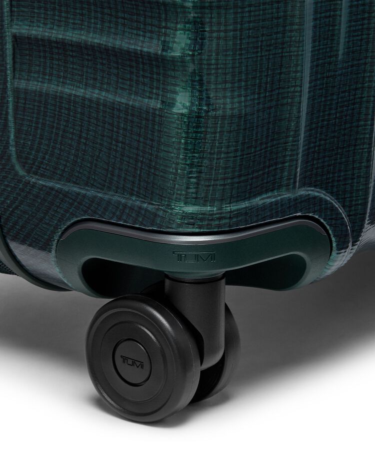 TUMI LATITUDE 大號可擴展寄艙旅行箱  hi-res | TUMI