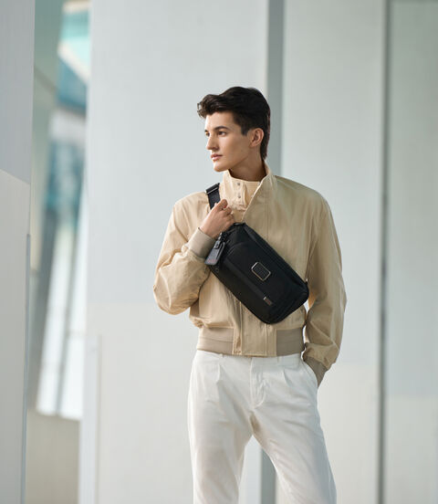 TUMI ALPHA Large Sling lifestyle | TUMI