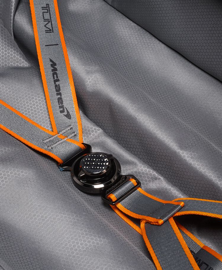 Aero 可擴充國際四輪手提旅行箱  hi-res | TUMI