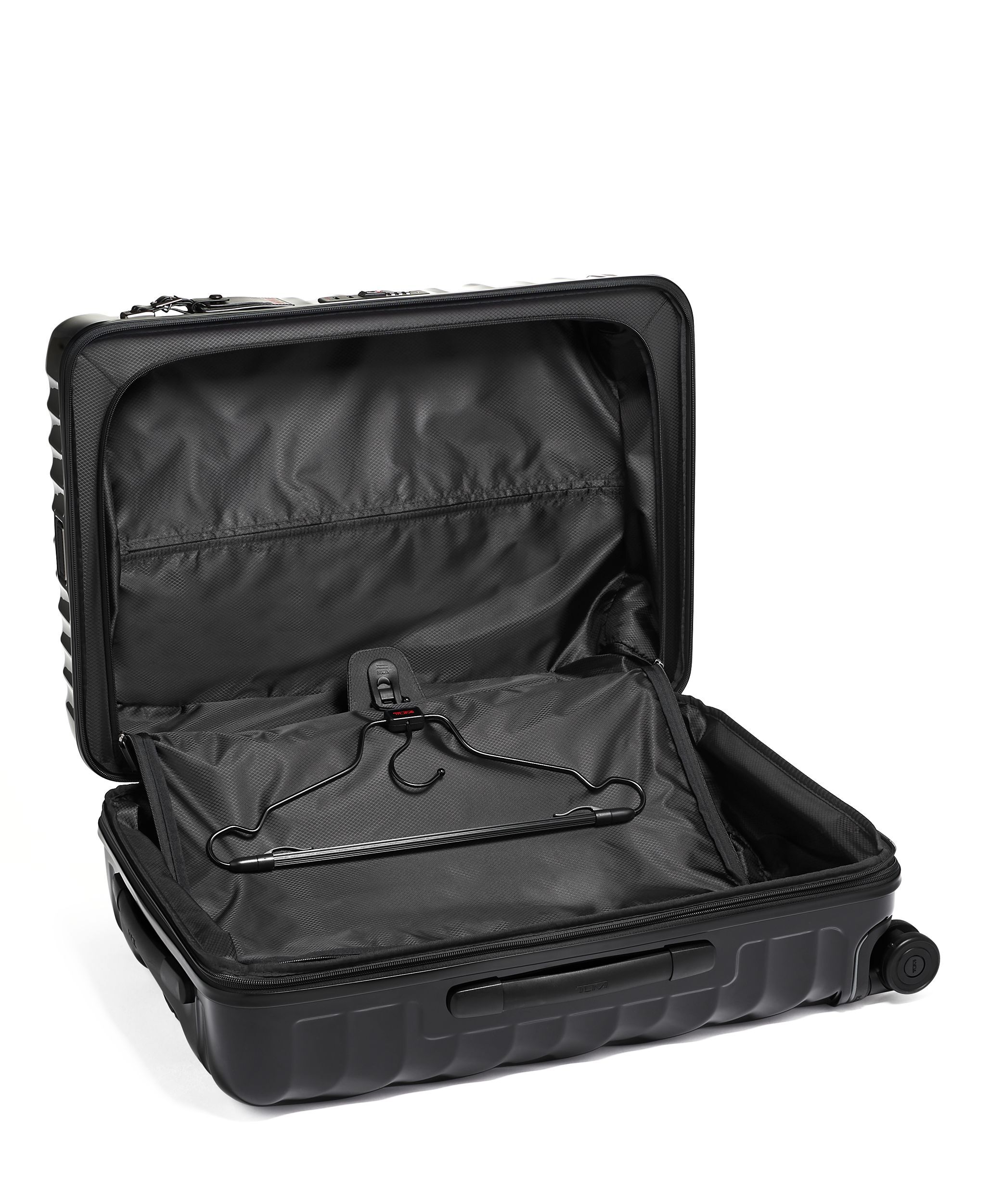 19 Degree Short Trip Expandable 4 Wheeled Packing Case in Black