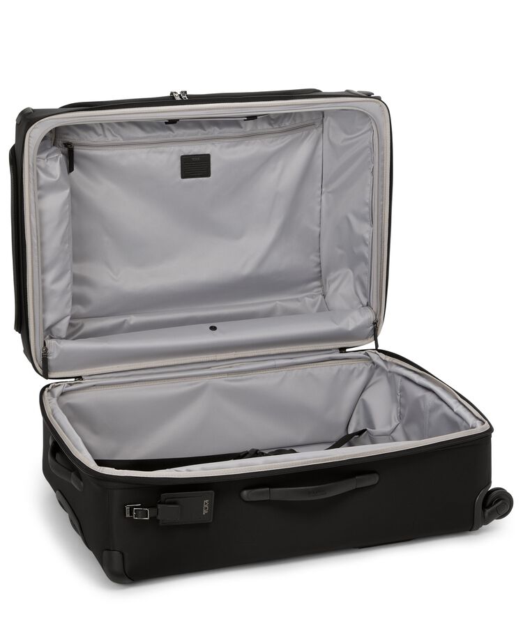 VOYAGEUR Leger Short Trip Exp P/C hi-res | TUMI