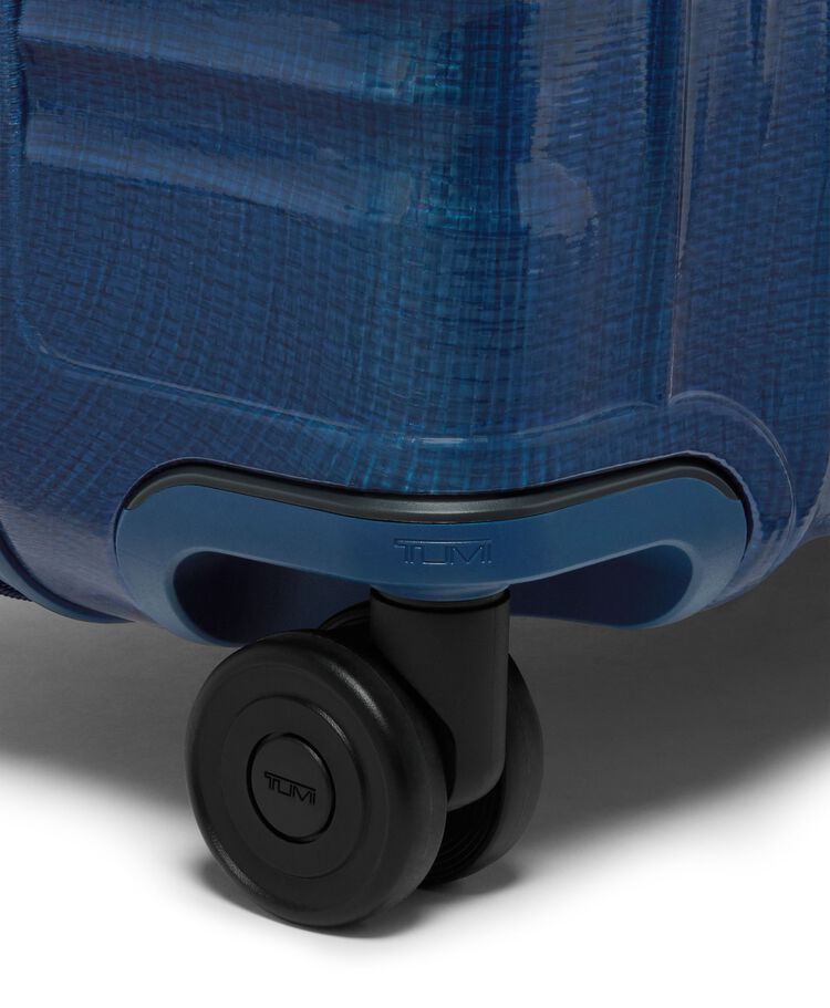 TUMI LATITUDE 大號可擴展手提旅行箱  hi-res | TUMI