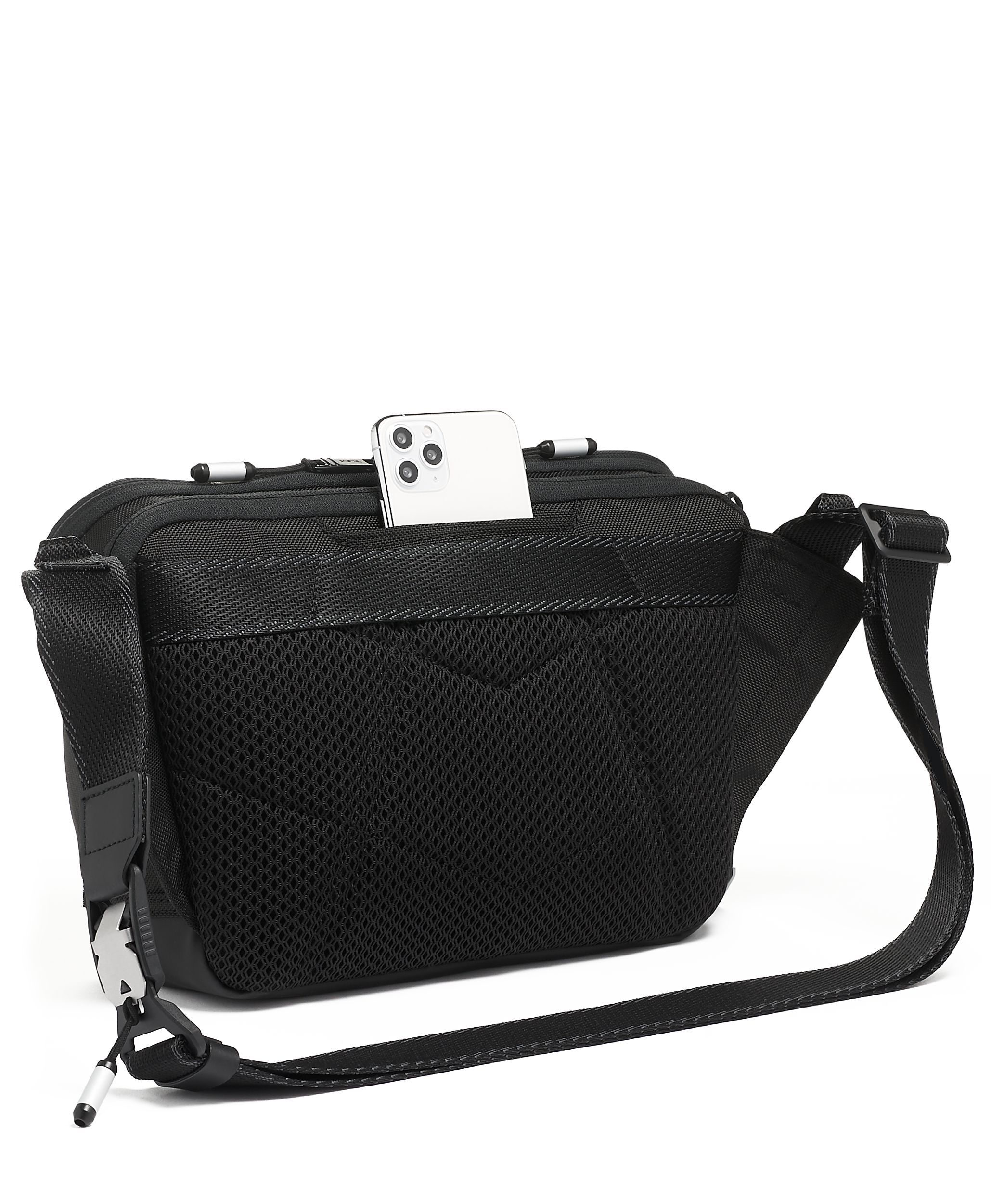 Alpha Bravo Esports Pro Crossbody in Black | TUMI HK