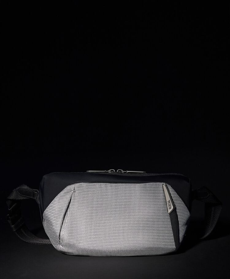 TUMI AXIS 中號單肩背囊  hi-res | TUMI