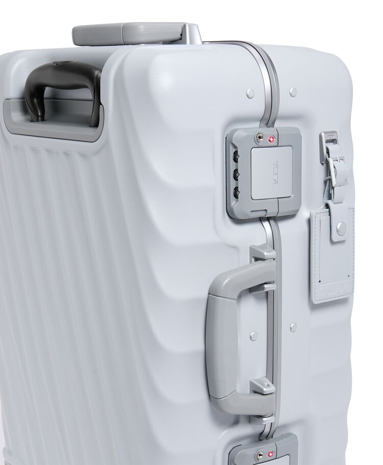 Tumi 19 DEGREE INTL 4 WHL C/O hi-res | TUMI