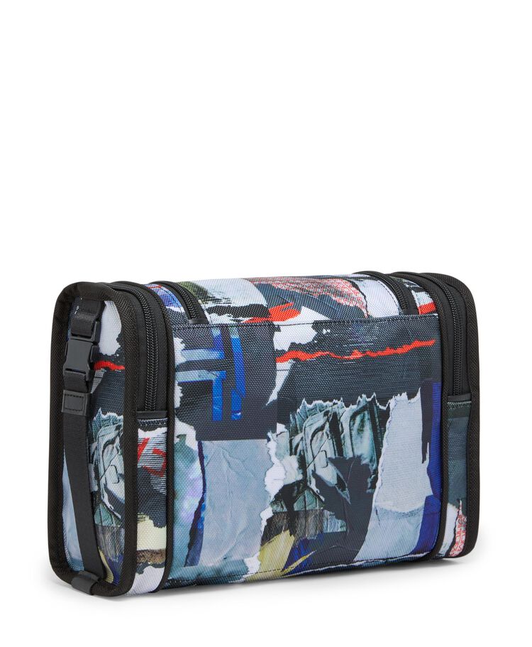 Tumi TUMI ALPHA HANGING TRAVEL KIT hi-res | TUMI