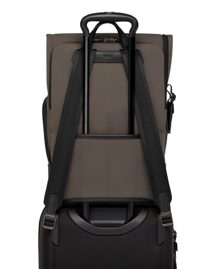 TUMI HARRISON Osborn 捲頂背囊  hi-res | TUMI