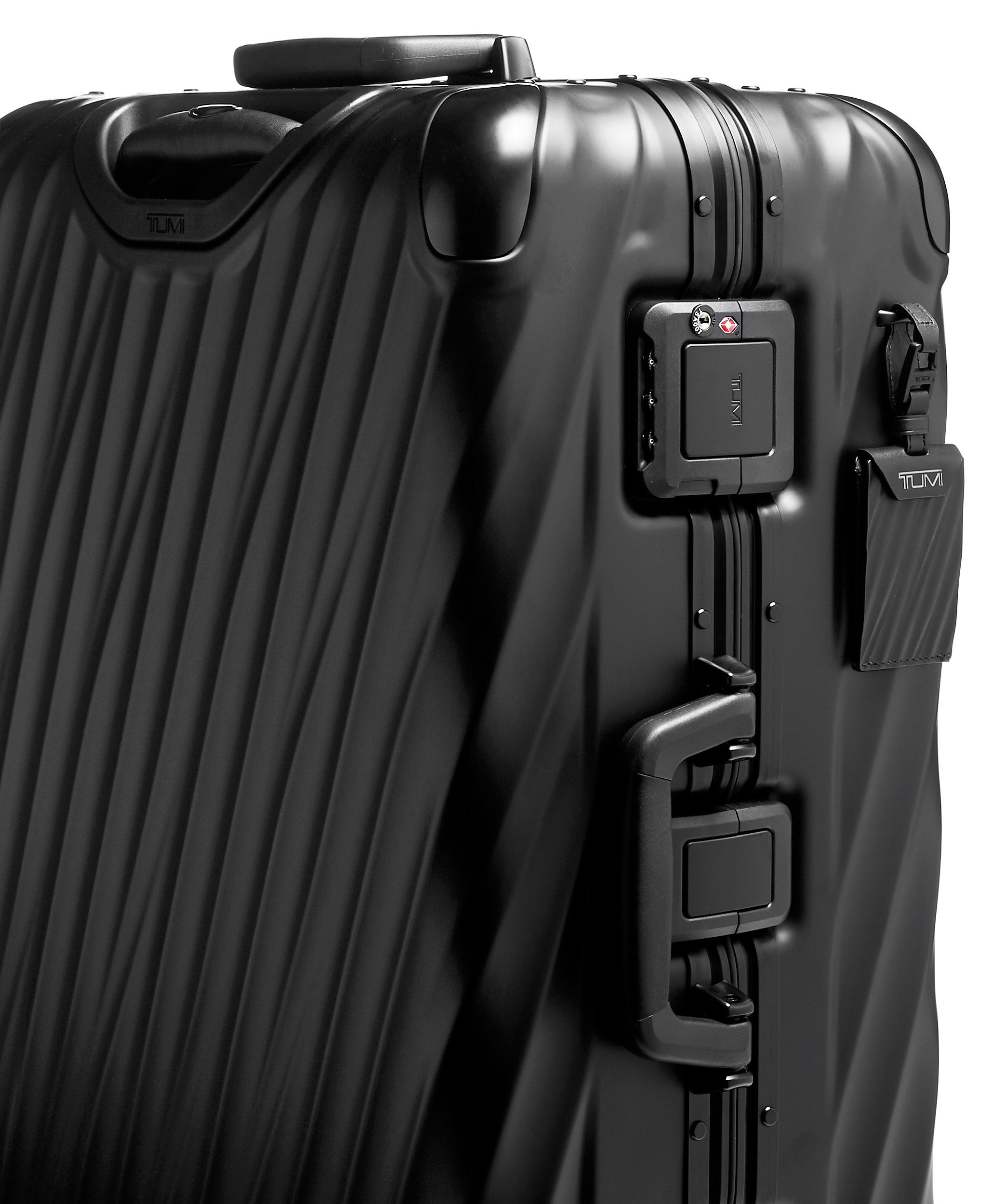 19 Degree Aluminum Short Trip Packing Case in Noir Mat | TUMI HK