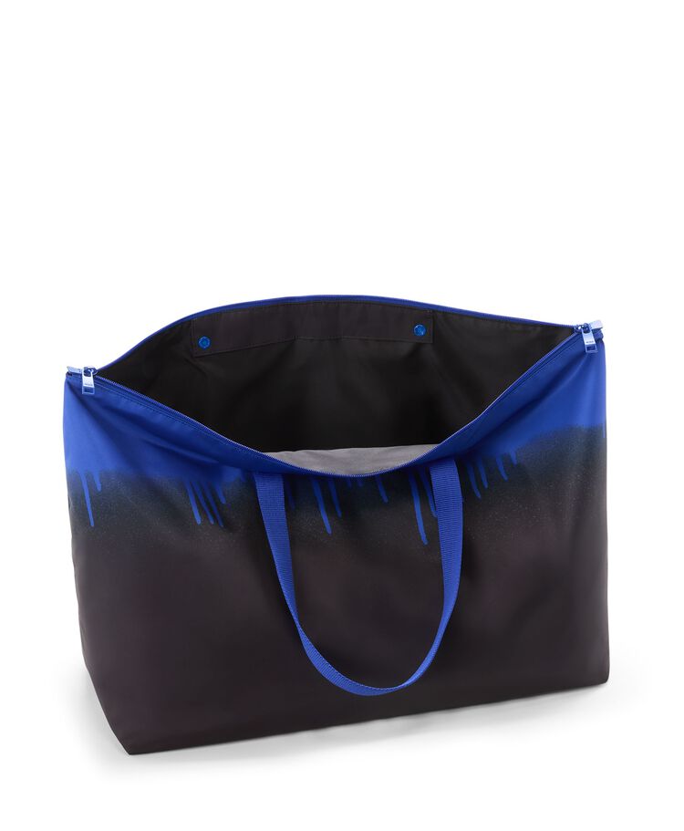 Tumi VOYAGEUR JUST IN CASE TOTE hi-res | TUMI