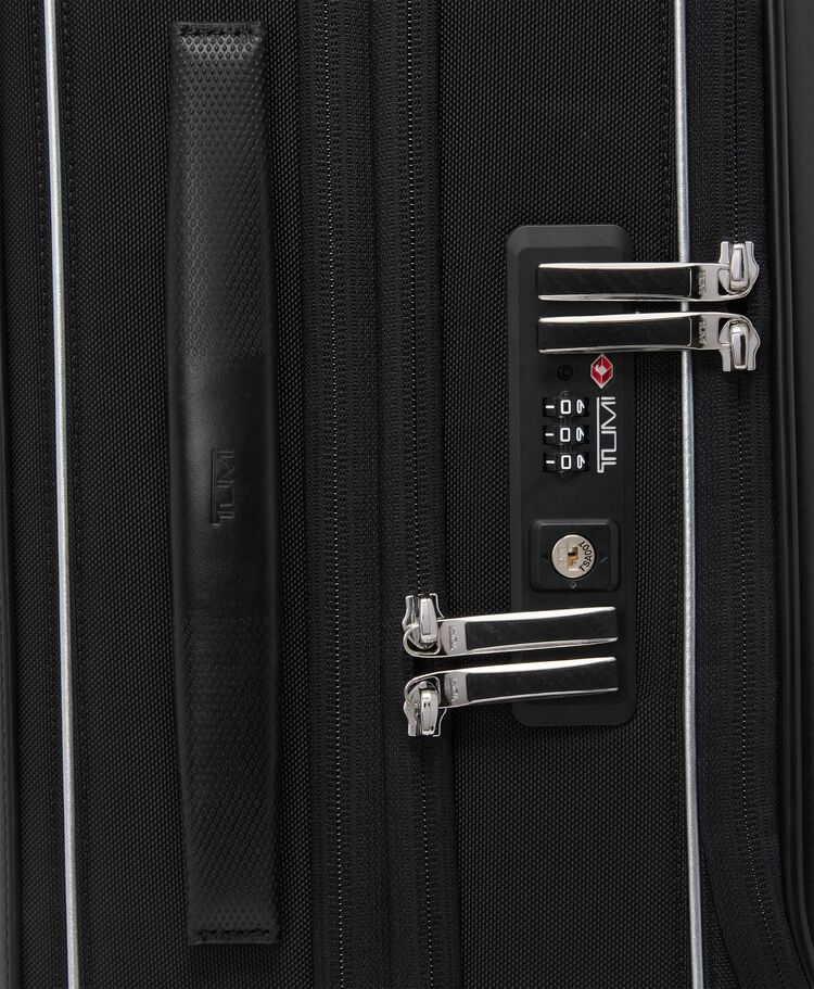 Tumi ARRIVE' INTL DUAL ACCESS 4WHL C/O hi-res | TUMI