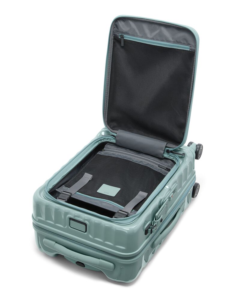 FRNT ACC EXP C/O  hi-res | TUMI