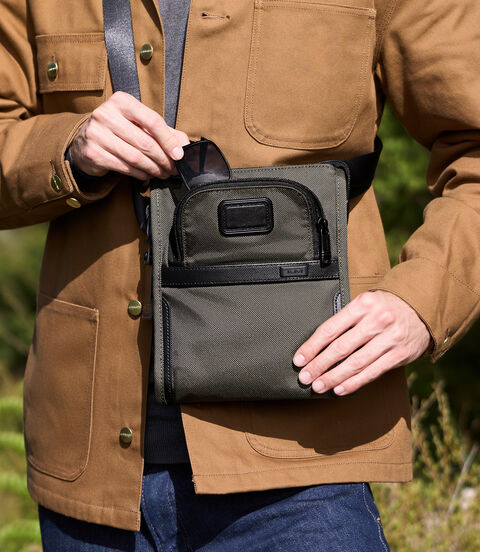 Tumi TUMI ALPHA POCKET BAG SMALL  lifestyle | TUMI