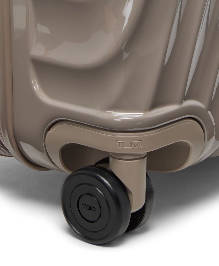 19 DEGREE Short Trip Expandable 4 Wheeled Packing Case hi-res | TUMI
