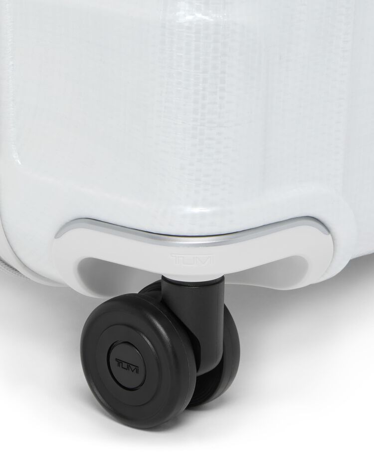 TUMI LATITUDE 大號可擴展寄艙旅行箱  hi-res | TUMI
