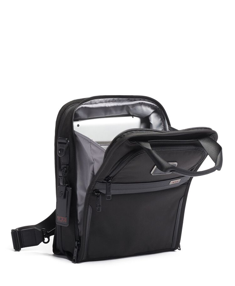 TUMI ALPHA 中型旅行手挽斜揹袋 hi-res | TUMI
