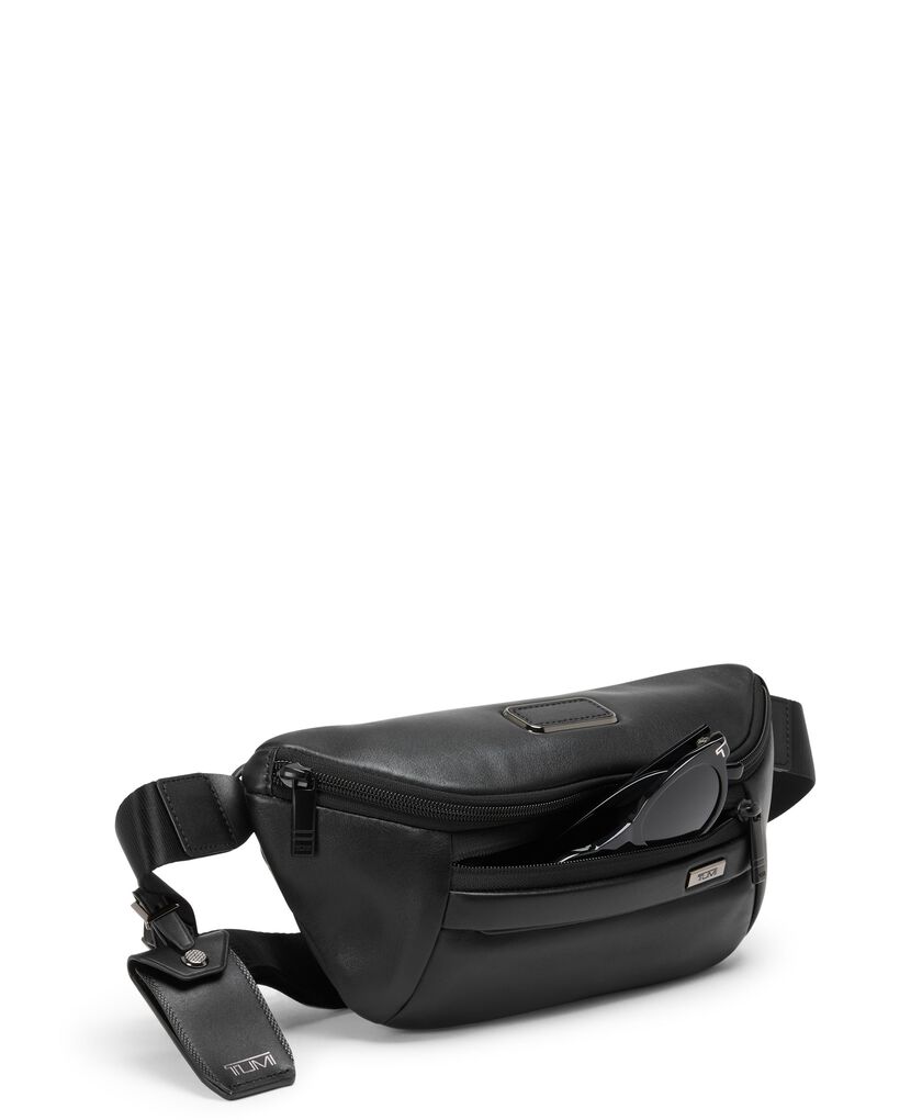 TUMI ALPHA 小號單肩背囊  hi-res | TUMI