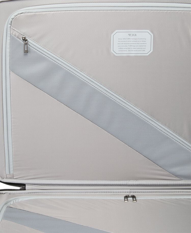 19 DEGREE LITE Extended Trip 4 Wheeled Packing Case hi-res | TUMI