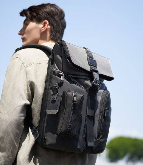 ALPHA BRAVO Logistics翻蓋背囊  lifestyle | TUMI