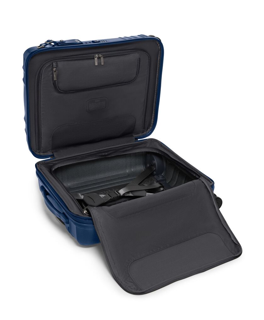 TUMI LATITUDE 大號可擴展手提旅行箱  hi-res | TUMI