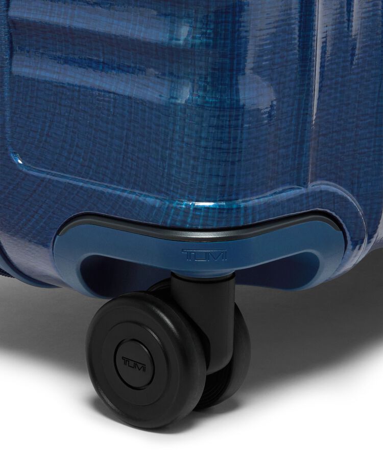 TUMI LATITUDE 中號可擴展手提旅行箱  hi-res | TUMI