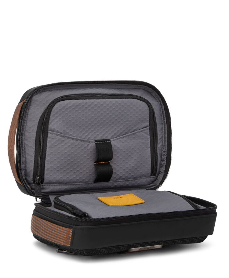 ALPHA BRAVO Response Travel Kit hi-res | TUMI