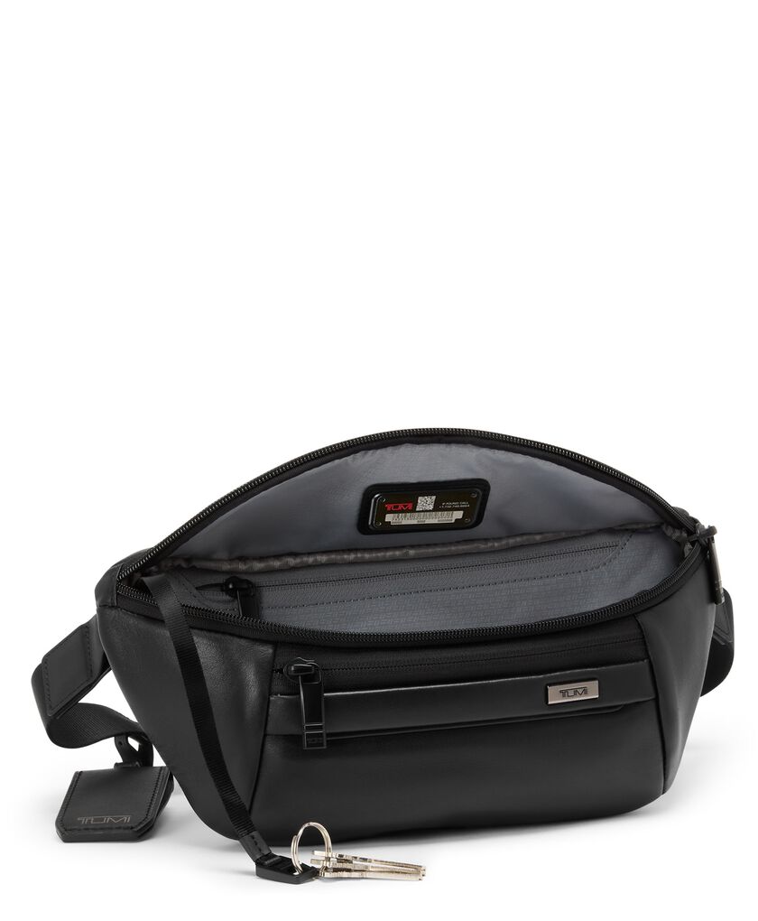 TUMI ALPHA 小號單肩背囊  hi-res | TUMI