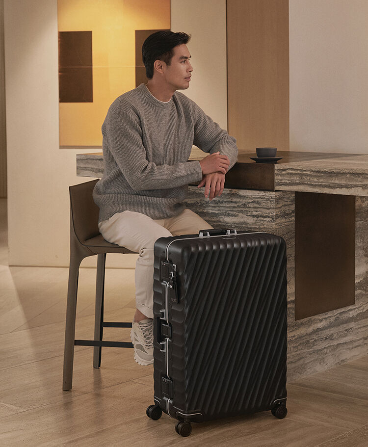 19 DEGREE Extended Trip 4 Wheel Packing Case  hi-res | TUMI