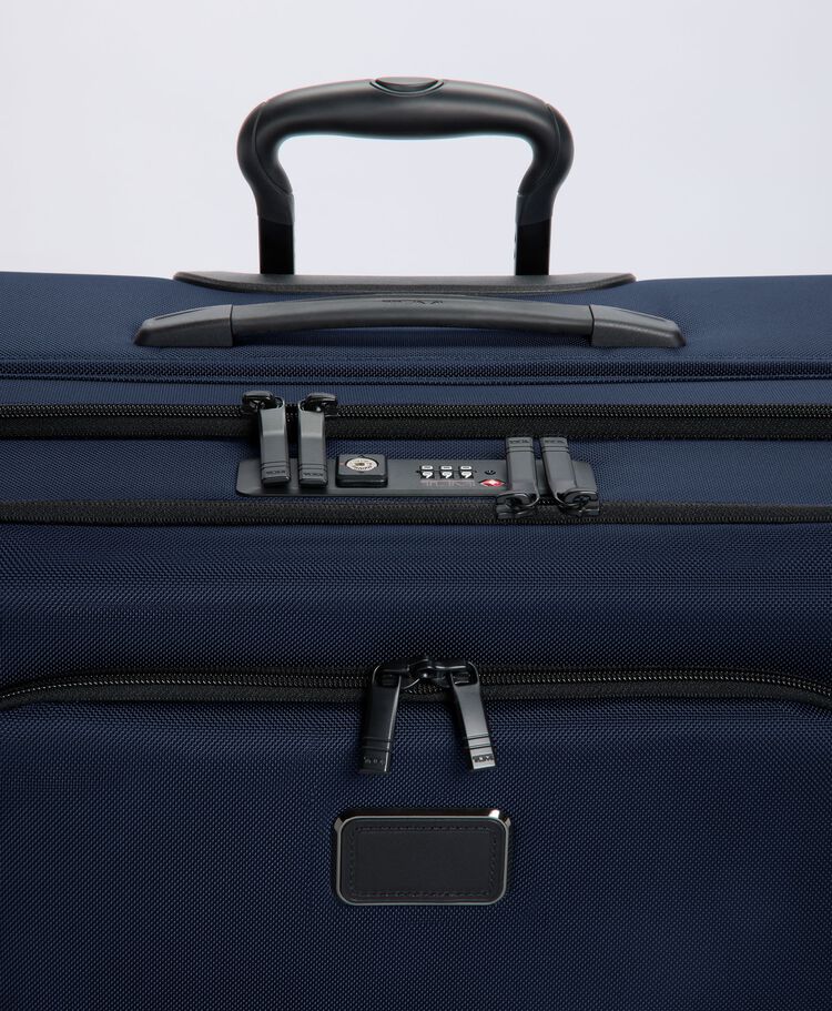 TUMI ALPHA 加大號雙重入口可擴展寄艙旅行箱  hi-res | TUMI