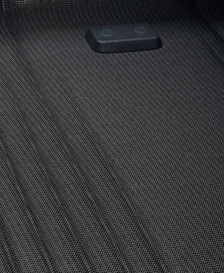 TUMI LATITUDE 中號可擴展手提旅行箱  hi-res | TUMI