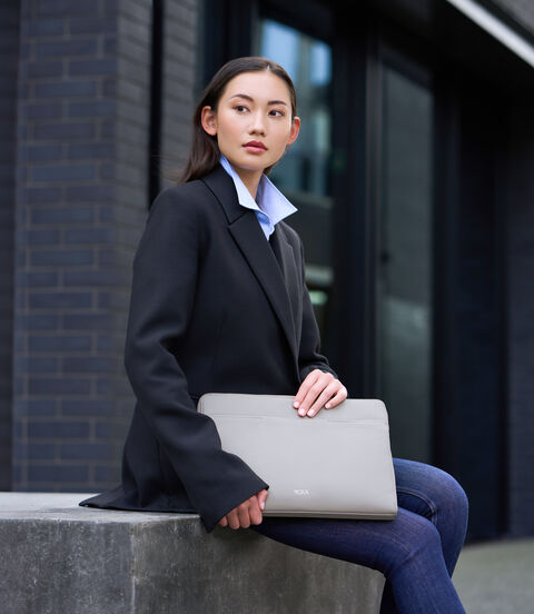 GEORGICA Milinia 電腦袋  lifestyle | TUMI