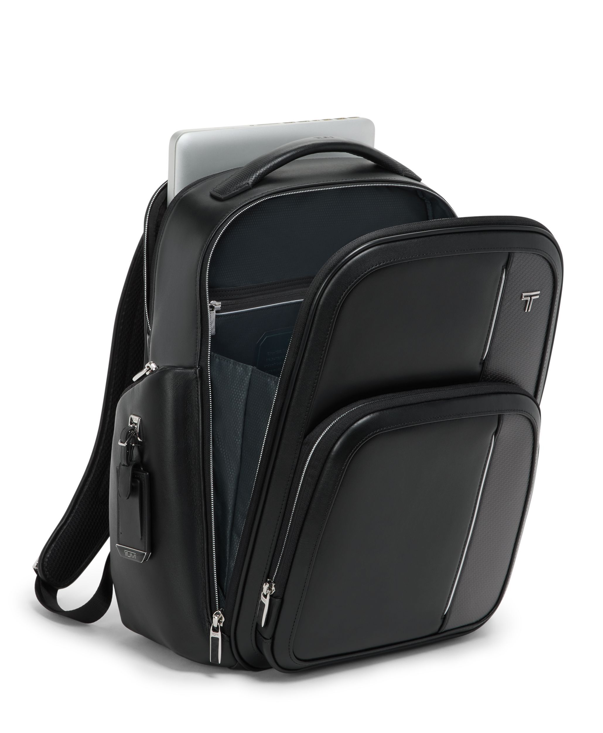 Arrive' Barker Large Backpack in Black | TUMI HK