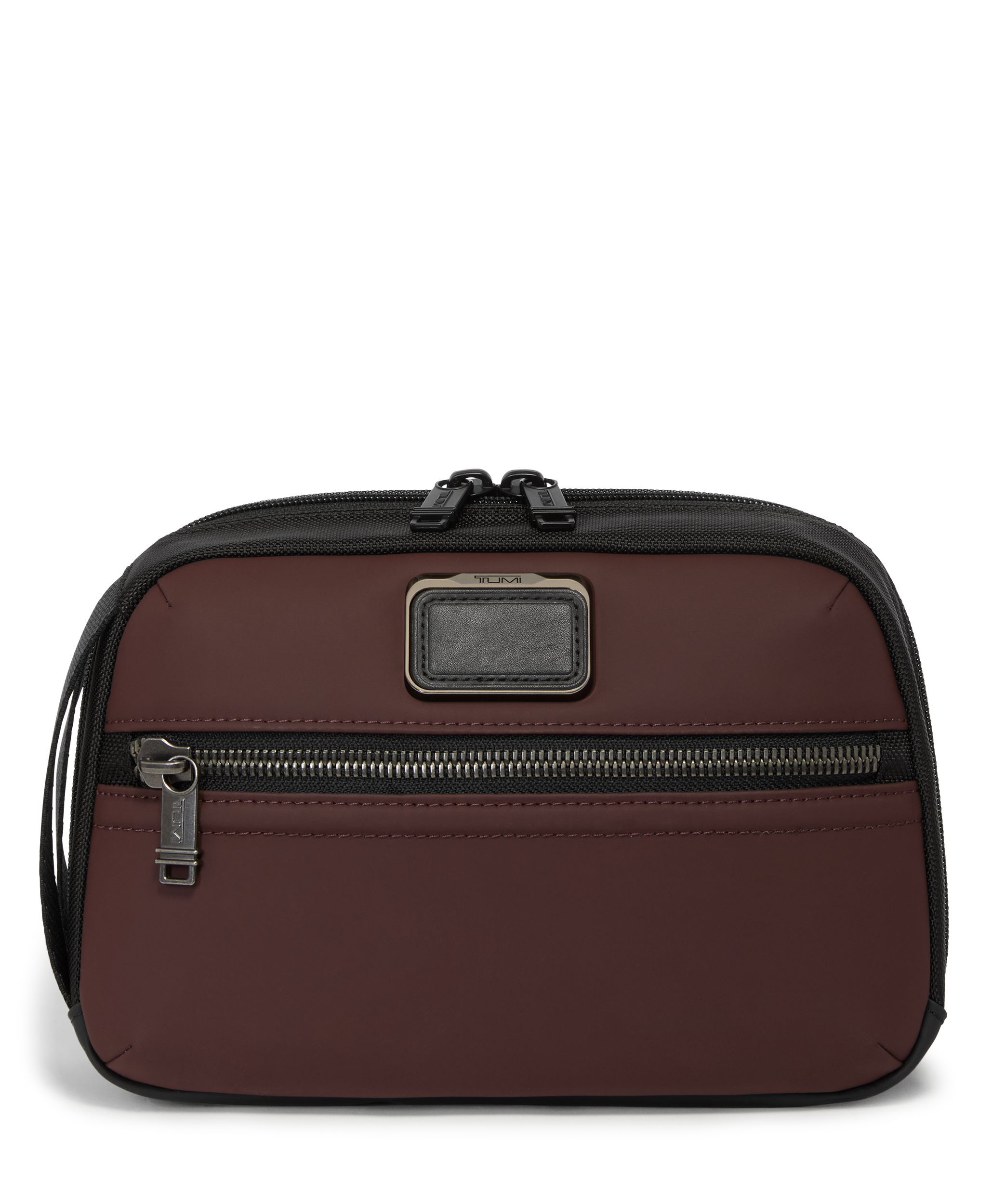 Tumi leather dopp kit 2025