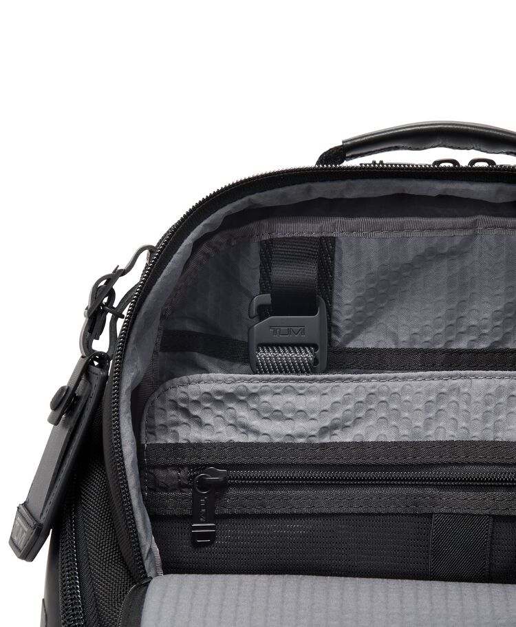 TUMI TRAVEL ACCESS. Mobile Organizer hi-res | TUMI