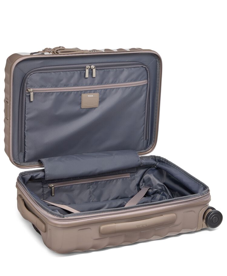 Tumi 19 DEGREE INTL EXP 4 WHL C/O hi-res | TUMI