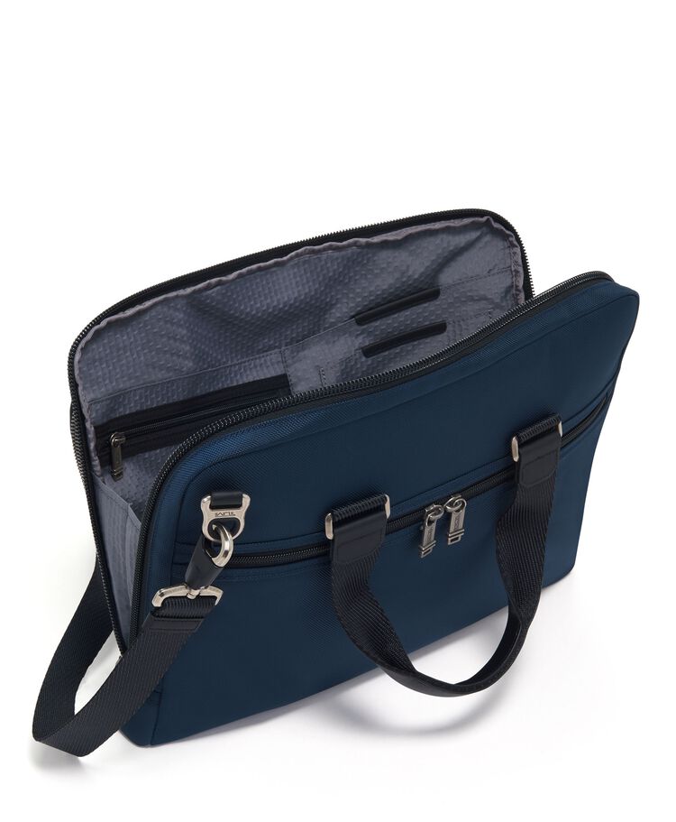 ALPHA BRAVO Academy Brief hi-res | TUMI