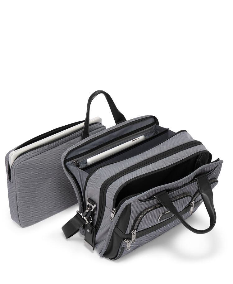 ALPHA X EXP ORG LAPTOP BRIEF hi-res | TUMI