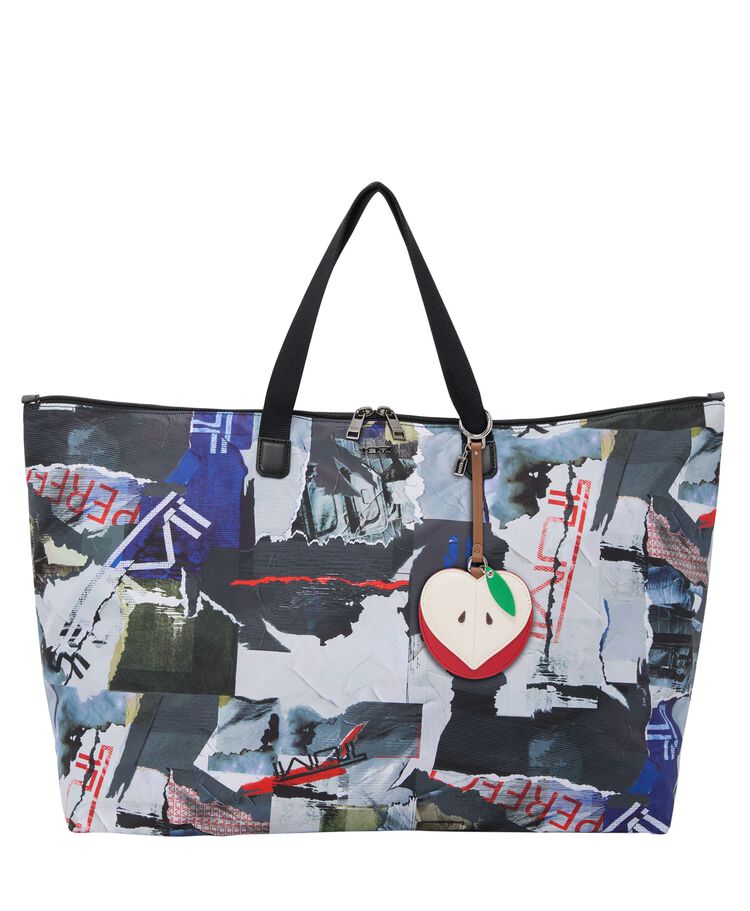 TUMI TRAVEL ACCESS. Big Apple Mirror Charm hi-res | TUMI