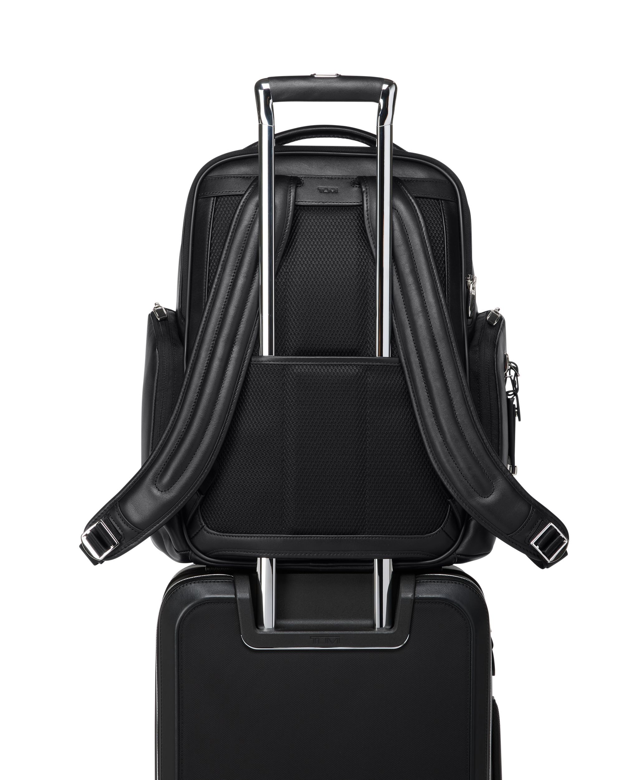 美品 TUMI arrive Barker バックパック オールレザー Barker Large Backpack | Tumi US