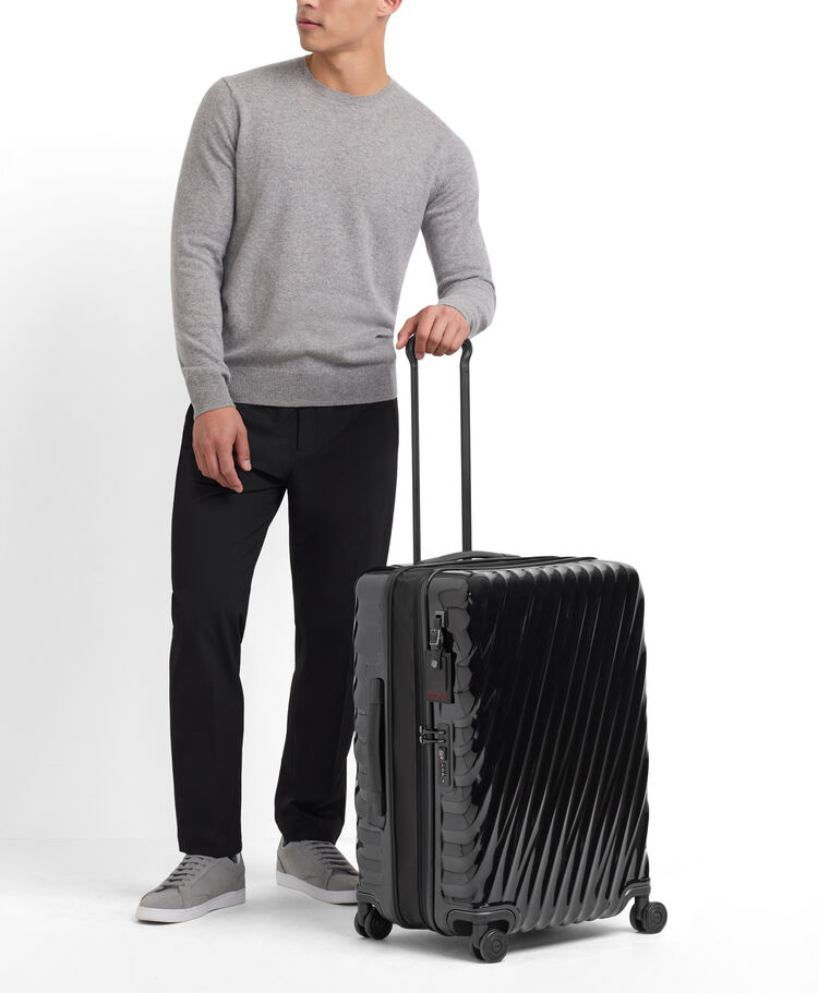 19 DEGREE Short Trip Expandable 4 Wheeled Packing Case hi-res | TUMI