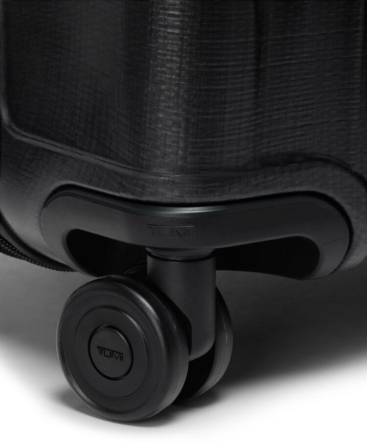 TUMI LATITUDE 大號可擴展手提旅行箱  hi-res | TUMI