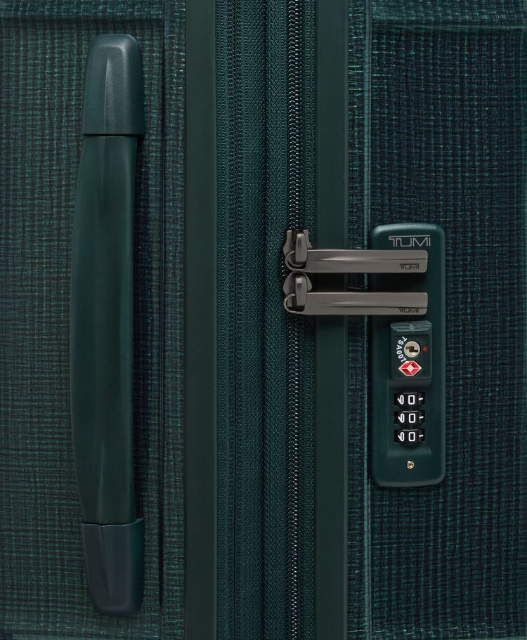 TUMI LATITUDE 大號可擴展寄艙旅行箱  hi-res | TUMI