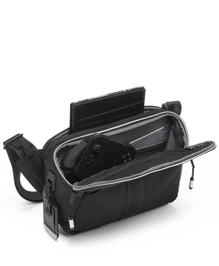 ALPHA BRAVO Esports Pro斜揹袋  hi-res | TUMI